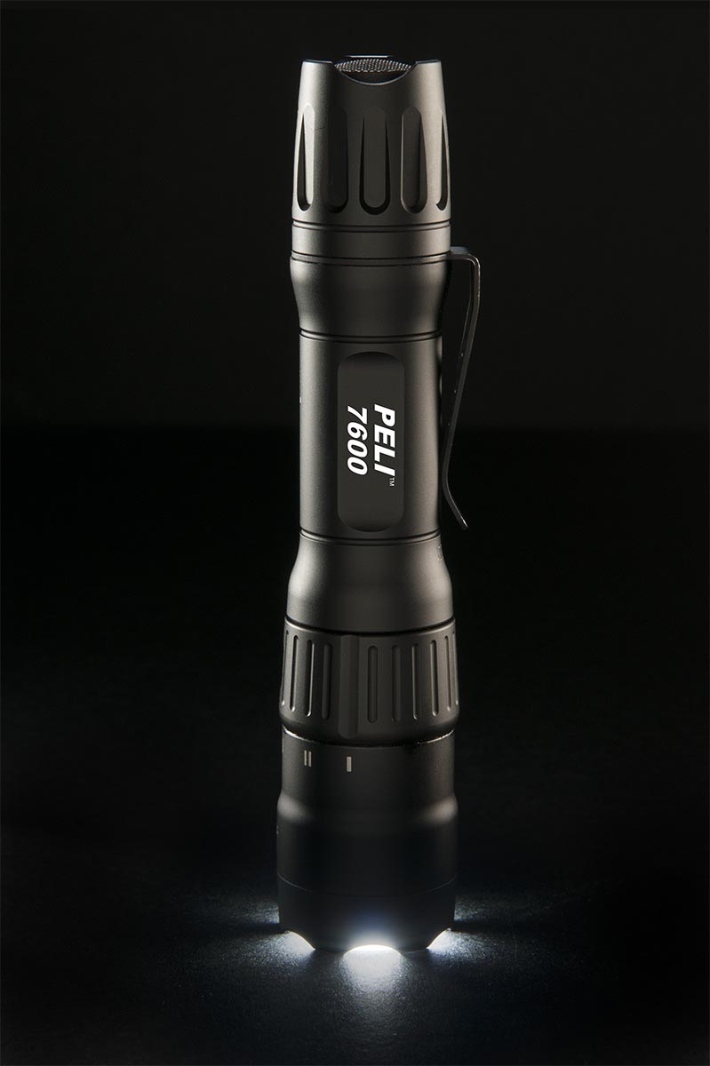 Peli™ 7600 taktische Taschenlampe 944 lm